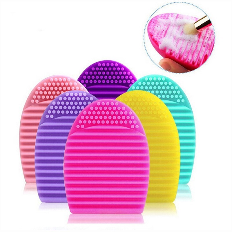 Silicone Brush Cleaning Egg – Lightweight Scrubber for Makeup Tools