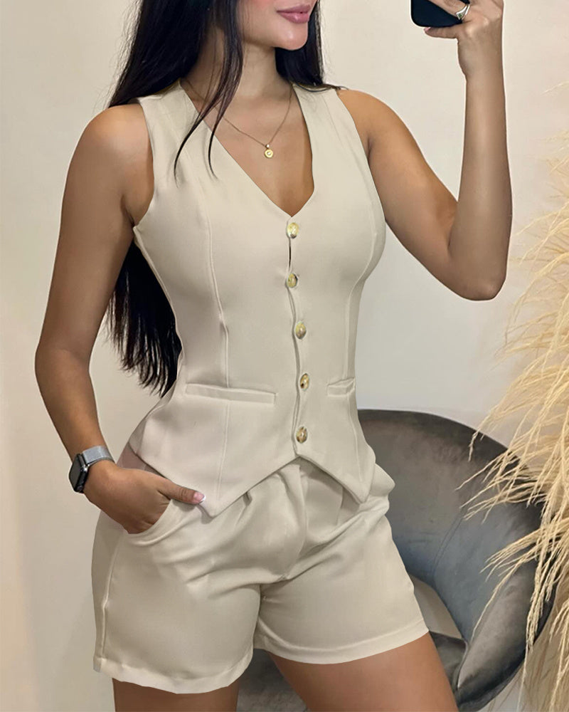 White Sleeveless Slim Fit Vest Shorts Suit