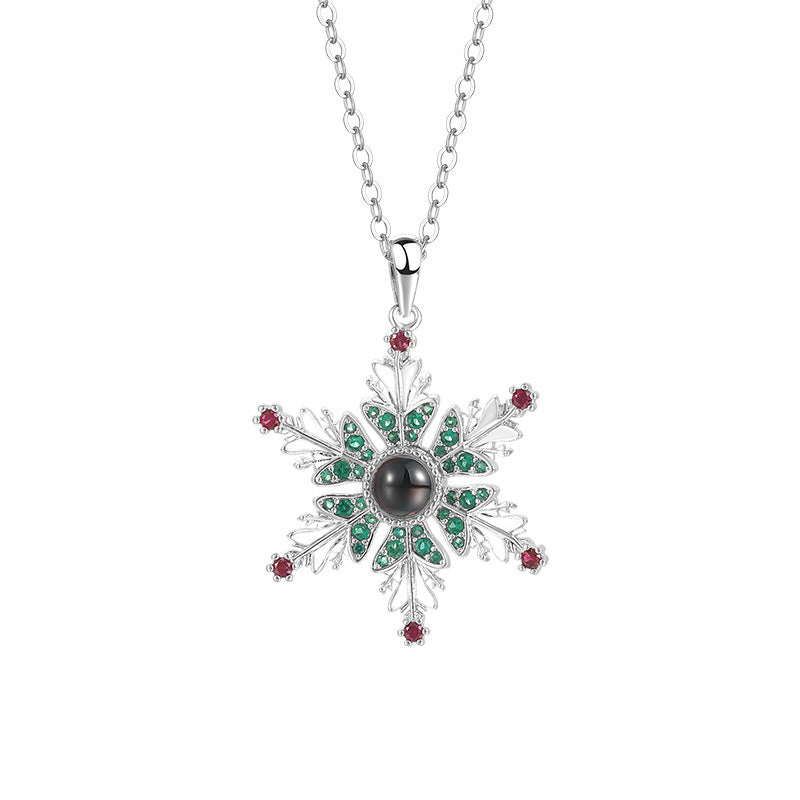 New Christmas Snowflake Projection Necklace – Romantic Clavicle Chain Jewelry for Women | Couple Gift Idea