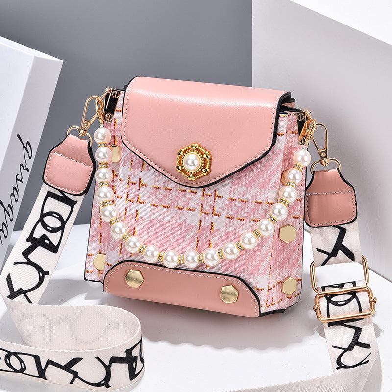 Stylish Women’s Summer Phone Bag – Pearl Chain Crossbody Wallet for Girl