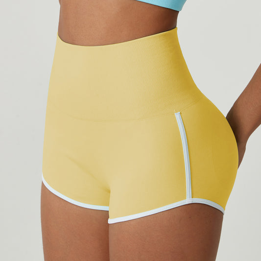 Women’s Contrast Color Peach Hip Hot Pants – Stylish & Comfortable