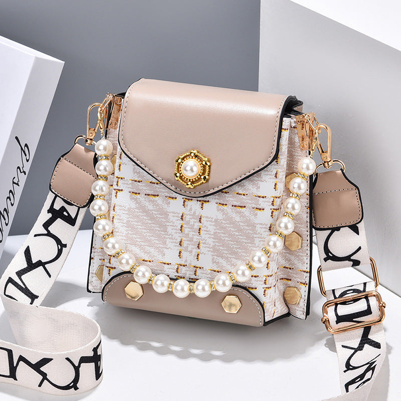 Stylish Women’s Summer Phone Bag – Pearl Chain Crossbody Wallet for Girl