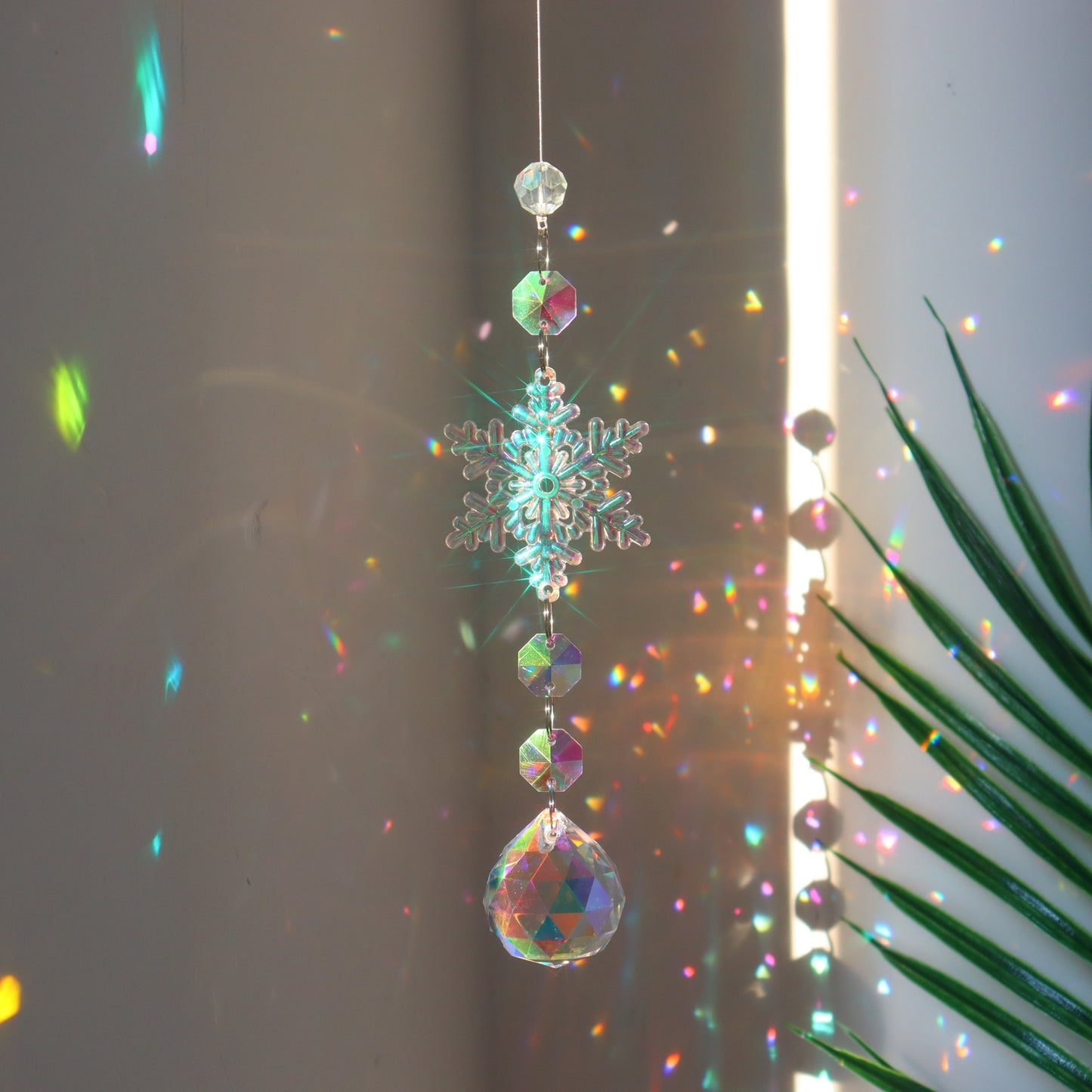 Christmas Tree Hanging Dreamcatcher – AB Color Acrylic Snowflake Ornaments for Holiday Decoration