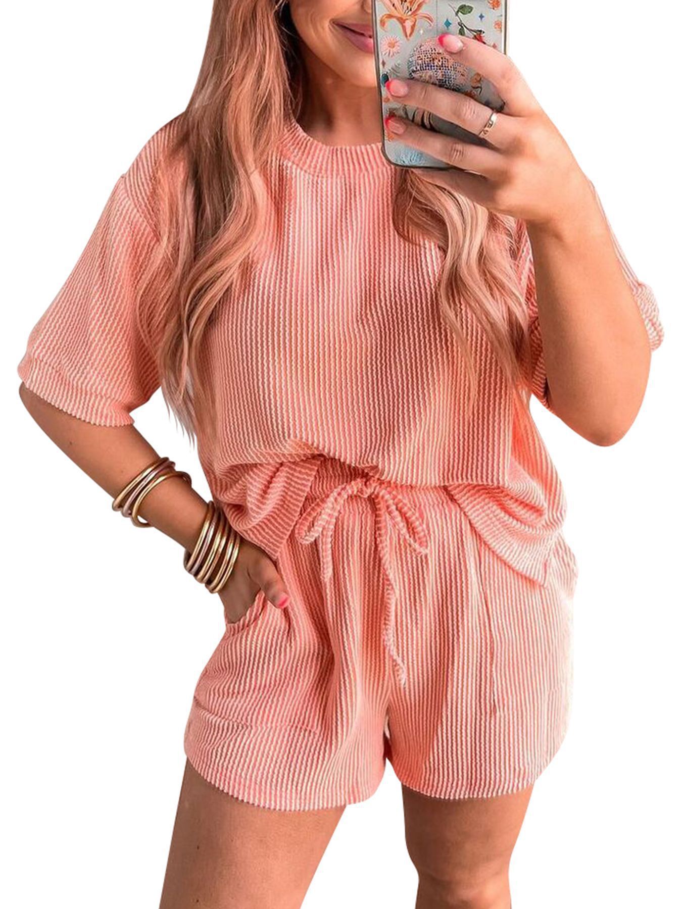 Short-sleeved Wavy Round Neck Top Elastic Waist Shorts Two-piece Set