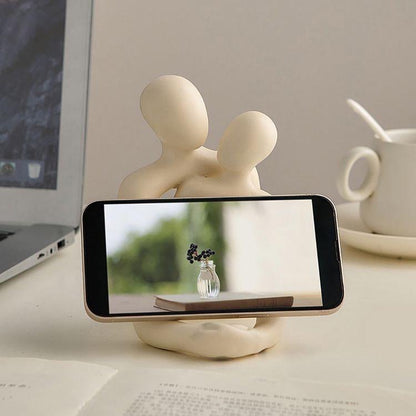 Heartwarming Loving Couple Resin Statue – A Timeless Symbol of Love for Elegant Modern Decor