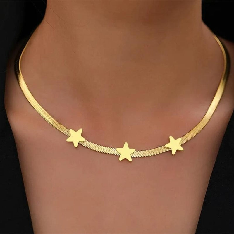 Gothic Blade Star Choker – Light Luxury Necklace for the Bold &amp; Beautiful