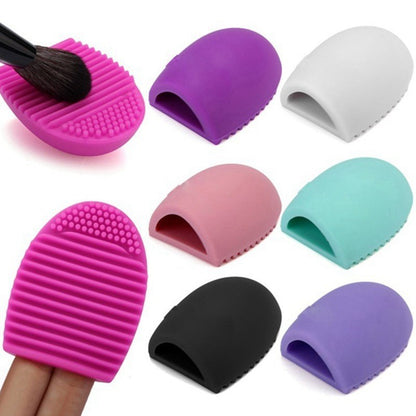 Silicone Brush Cleaning Egg – Lightweight Scrubber for Makeup Tools