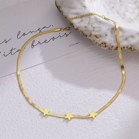 Gothic Blade Star Choker – Light Luxury Necklace for the Bold &amp; Beautiful