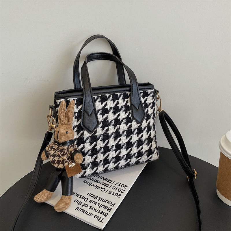 Fashion Houndstooth Shoulder Bag – Timeless Checkerboard Chic for Everyday Elegance
