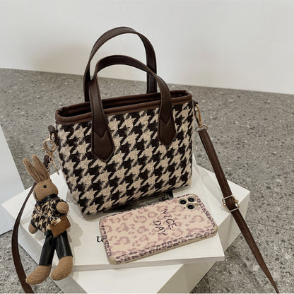 Fashion Houndstooth Shoulder Bag – Timeless Checkerboard Chic for Everyday Elegance