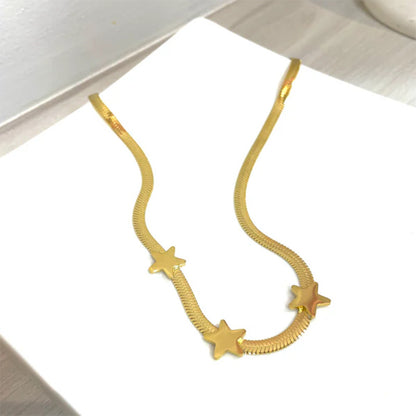 Gothic Blade Star Choker – Light Luxury Necklace for the Bold &amp; Beautiful