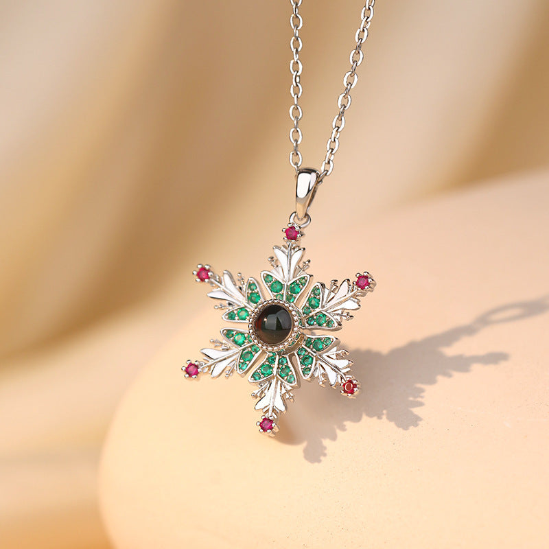 New Christmas Snowflake Projection Necklace – Romantic Clavicle Chain Jewelry for Women | Couple Gift Idea