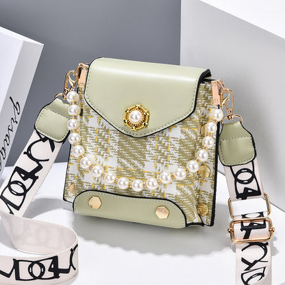 Stylish Women’s Summer Phone Bag – Pearl Chain Crossbody Wallet for Girl