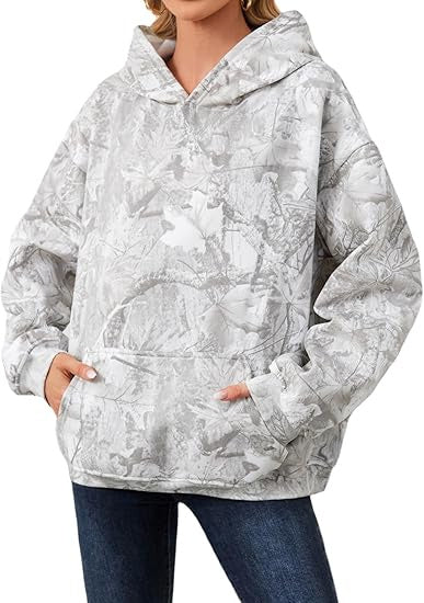 Women’s Camouflage Hoodie with Maple Leaf Print – Casual Hooded Sweatshirt